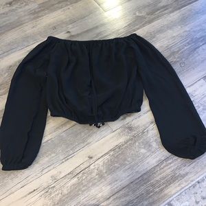 GUESS blouse / off shoulder . Stretchy